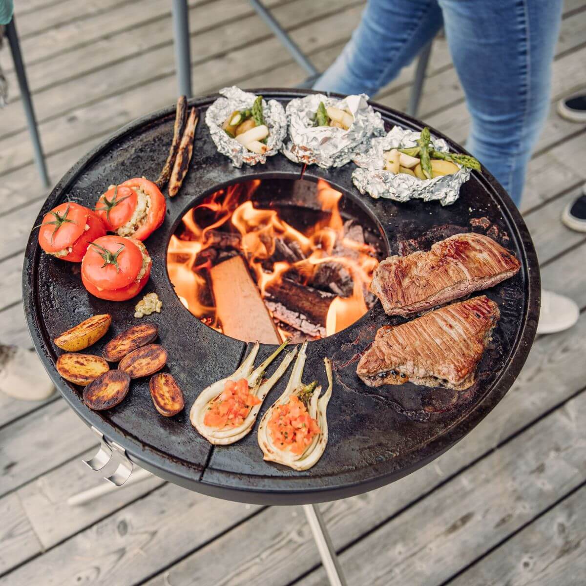 Höfats Bowl 57 Vuurkorf Plancha BBQ Set hoog
